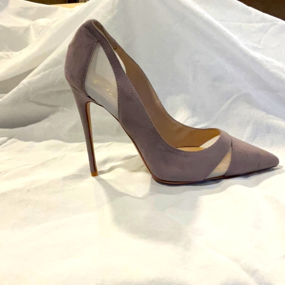 Brand new FSJ Pump, Size 9, Grey.